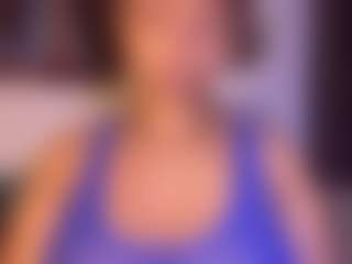 Live cam show with Aliccia - Black Squirt on sexylive.show