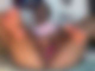 Aliccia's Live Sex Cam Show