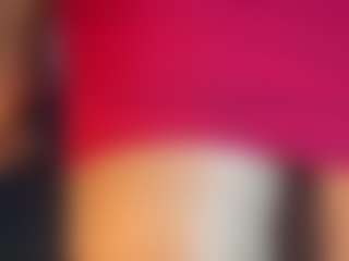 Live cam show with Aliccia - Strip Mature on Camsoda