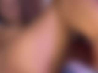 Live cam show with Aliccia - Athletic Shaved Pussy on Camsoda