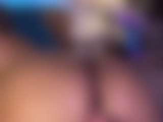 Aliccia's Live Sex Cam Show