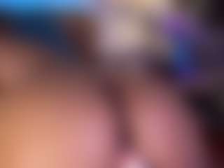 Aliccia's Live Sex Cam Show