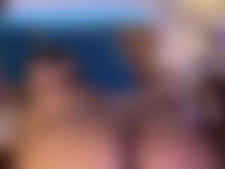 Live cam show with Aliccia - Gamer MILF on Camiplay Live