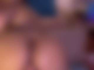 Live cam show with Aliccia - Granny on Gym Cam Girls