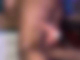 Live cam show with Aliccia - Ebony Squirt on Camsoda
