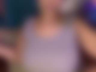 Live cam show with Aliccia - Black Middle Aged on Big Tits