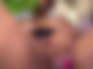 Live cam show with Aliccia - Granny Lovense on xDating