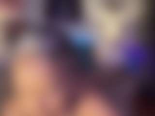 Live cam show with Aliccia - Big Tits Mature on Latina Girls