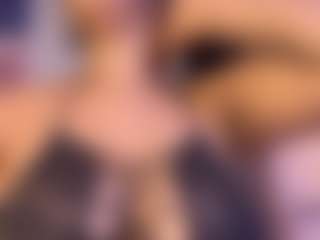 Aliccia's Live Sex Cam Show