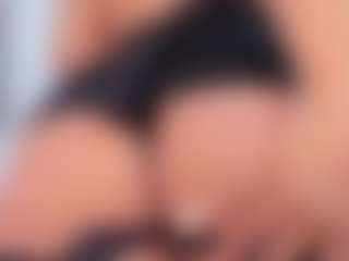 Live cam show with bonniegrace - Ebony on Cam Slut | colombia