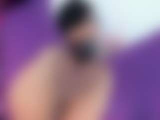 Live cam show with bonniegrace - Living Room on CamClone