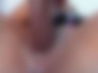 Live cam show with bonniegrace - MILF on Milfs Live