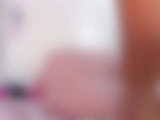 Live cam show with bonniegrace - Athletic Ebony on Camsoda.co