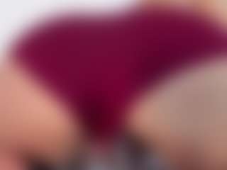 Live cam show with bonniegrace - Athletic Public on livesexfox.com