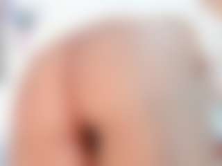 Live cam show with bonniegrace - Petite on Camsoda