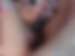 Live cam show with bonniegrace - Athletic Ebony on Strip Flash - Live Sex Shows