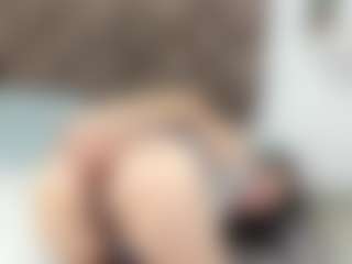 Live cam show with casey-jamess - Ass Clapping on CamwithHer