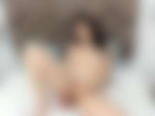 Live cam show with casey-jamess - Fetish MILF on sexylivex.com