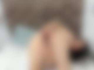 casey-jamess's Live Sex Cam Show