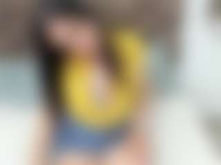 Live cam show with casey-jamess - Latina on Camsoda | colombia