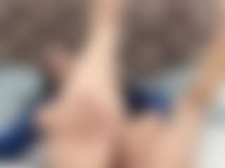 Live cam show with casey-jamess - Ass Clapping on AdultVida.com