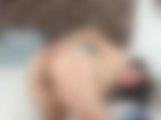 Live cam show with casey-jamess - Latina MILF on Uber Horny | colombia
