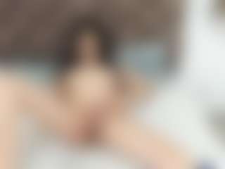 Live cam show with casey-jamess - Thin on Camsoda