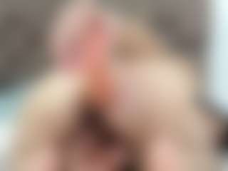 Live cam show with casey-jamess - Shaved Pussy Latina on Mixed Magazine Live | colombia