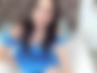 Live cam show with casey-jamess - Gamer MILF on Sweet Sext