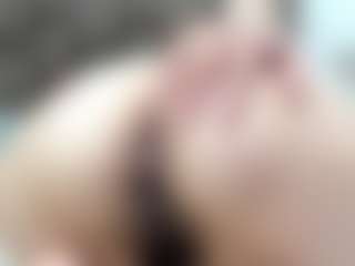 casey-jamess's Live Sex Cam Show