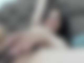 Live cam show with casey-jamess - Thin on AdultVida.com