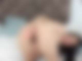 Live cam show with casey-jamess - Middle Aged on Camsoda