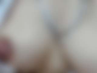 Live cam show with casey-jamess - Bedroom Latina on TottyGirls | colombia