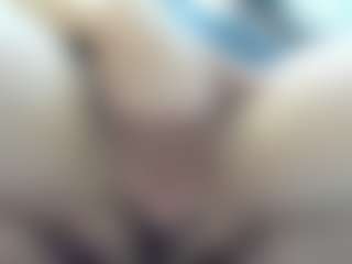 Live cam show with casey-jamess - Small Tits on livesexfox.com