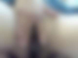 Live cam show with casey-jamess - Tease MILF on livesexfox.com