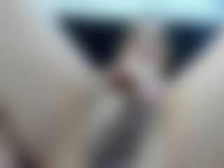 Live cam show with casey-jamess - Bedroom Latina on livesexfox.com | colombia