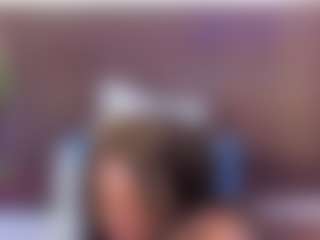 Live cam show with Mia Pineda - Ebony on Big Tits | colombia