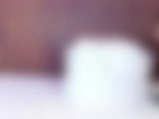 Live cam show with Mia Pineda - Black Squirt on Streamer API