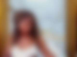 Mia Pineda's Live Sex Cam Show