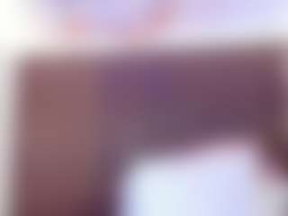 Mia Pineda's Live Sex Cam Show