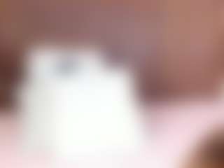 Live cam show with Mia Pineda - Middle Aged on CamSodaAdn