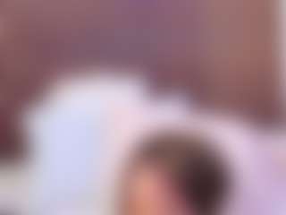 Mia Pineda's Live Sex Cam Show