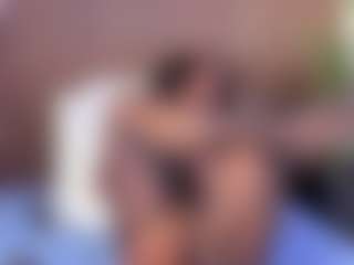 Live cam show with Mia Pineda - Moaning on Soda Cam