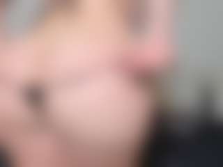 chanelsantos's Live Sex Cam Show