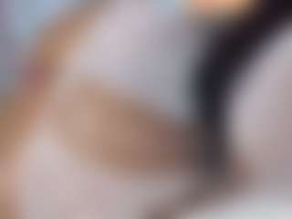 hornyafricangirl's Live Sex Cam Show