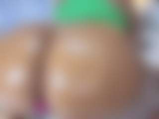 hornyafricangirl's Live Sex Cam Show