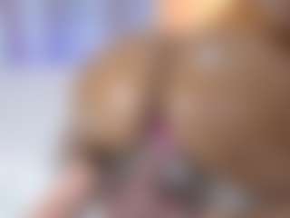 hornyafricangirl's Live Sex Cam Show