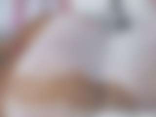 hornyafricangirl's Live Sex Cam Show