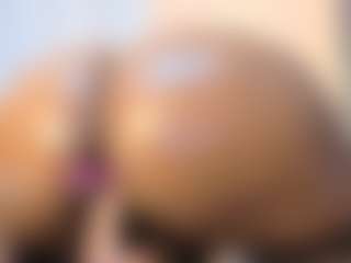 hornyafricangirl's Live Sex Cam Show