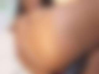 hornyafricangirl's Live Sex Cam Show
